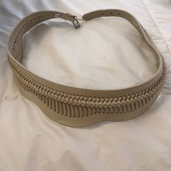 Belt - Picture 1 of 1