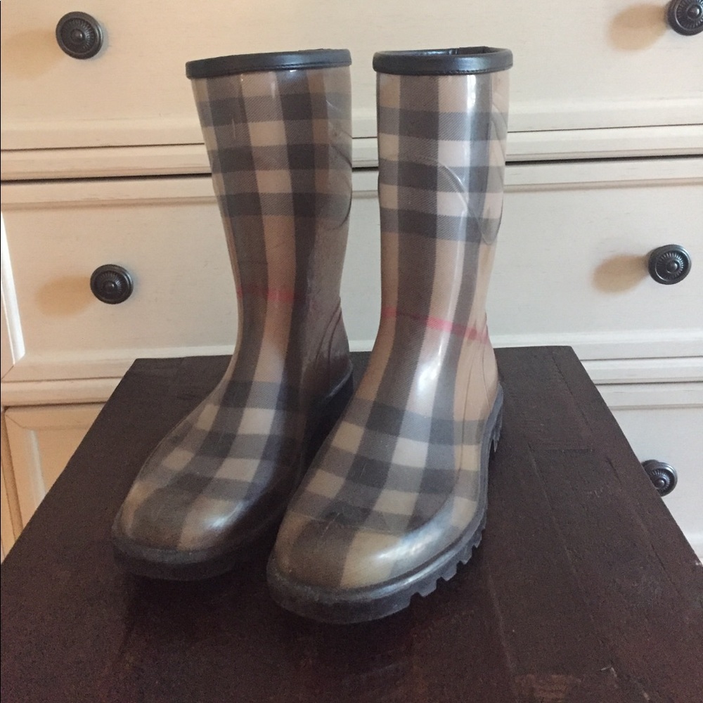 Burberry Rainboots