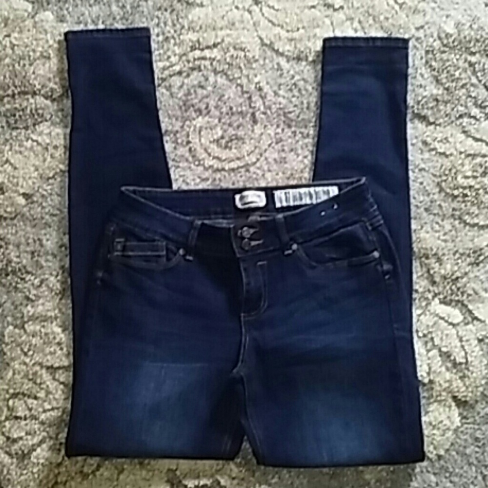 ⭐ Sold Jeans SIZE 11