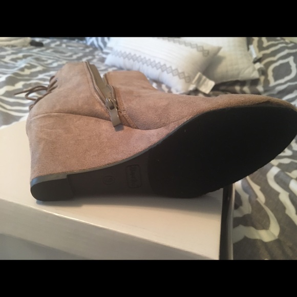 Wedge heel booties - Picture 4 of 5