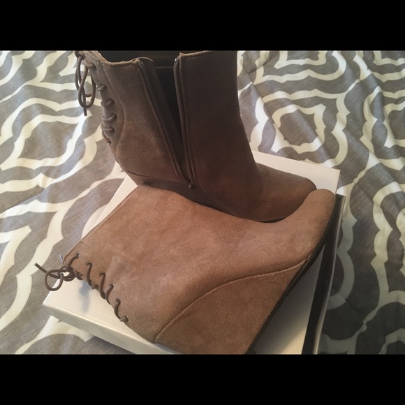 Wedge heel booties - Picture 5 of 5