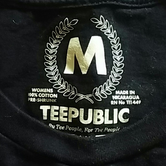 ⭐ Sold Top - Picture 3 of 3