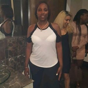 Meet your Posher, Kenyatta