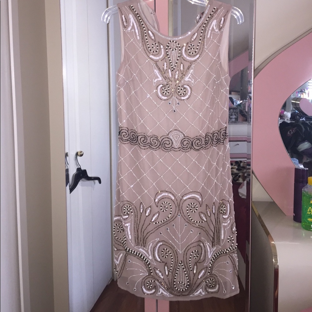 Beaded dress Suzy Shier