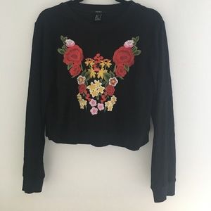 Embroidered Black Log Sleeve Top