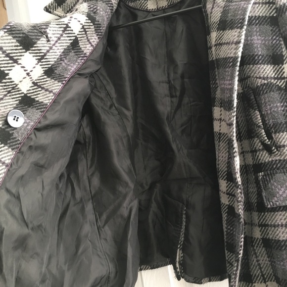 Pea coat - Picture 3 of 4