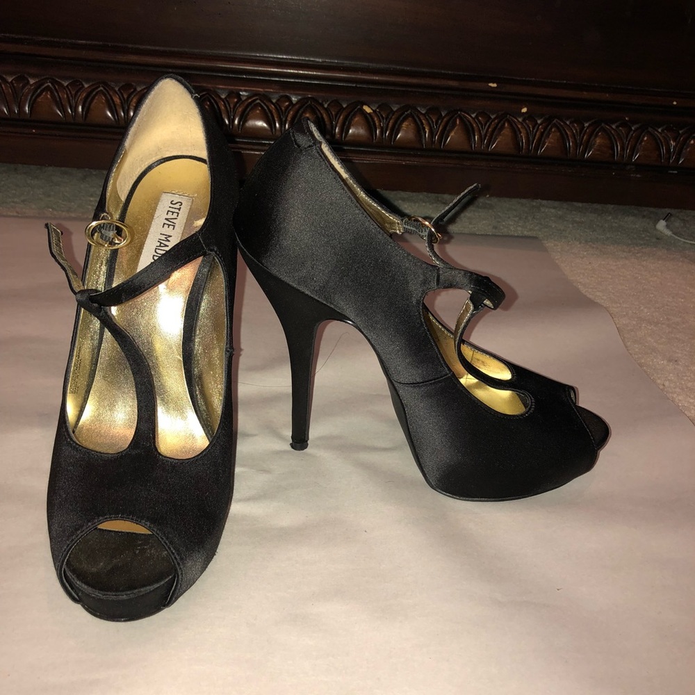 Steve Madden Heels Size 7.5 used