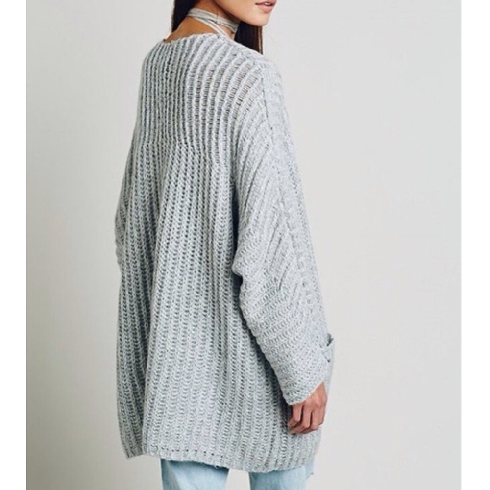 GONE TODAY❗️NWT Oversized Pocket Sweater - Picture 3 of 8