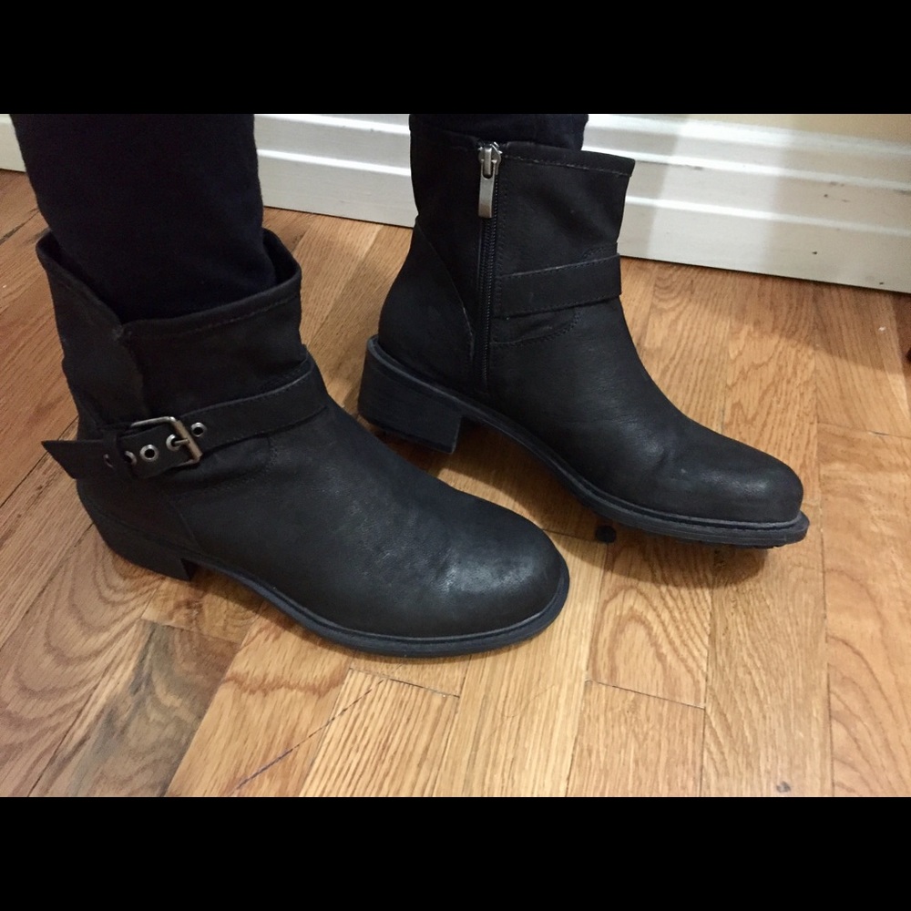 Little black leather boots!