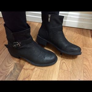 Little black leather boots!