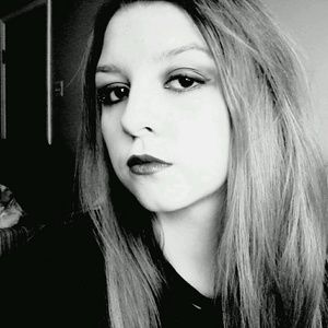 Meet your Posher, Emerald