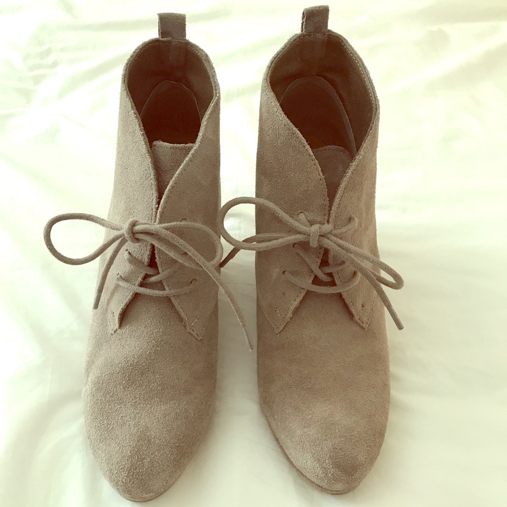 DV Dolce Vita Beige Tie Wedge Booties