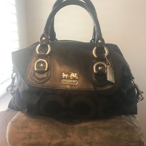 😍 Price Drop! Authentic Coach Purse