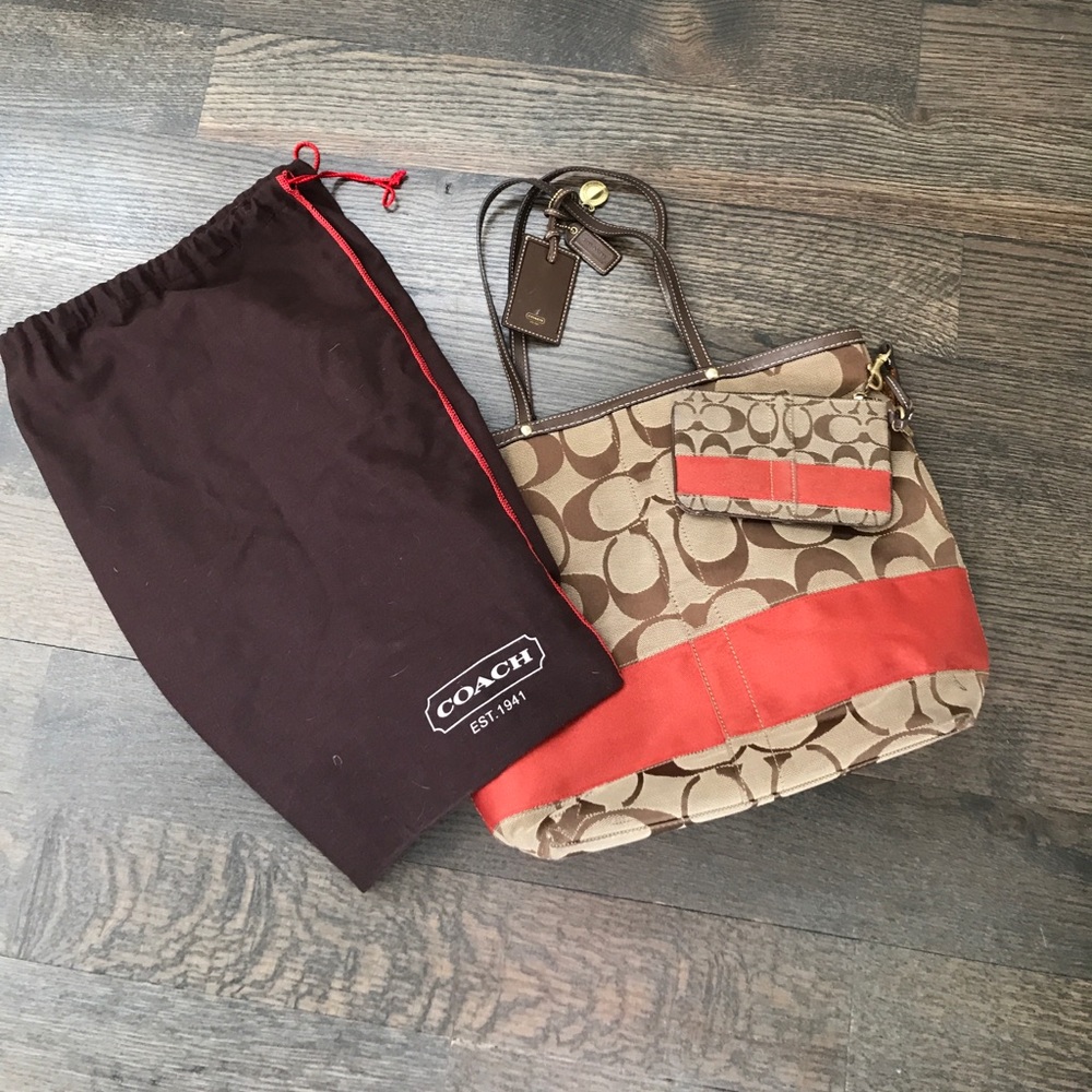 Coach tote