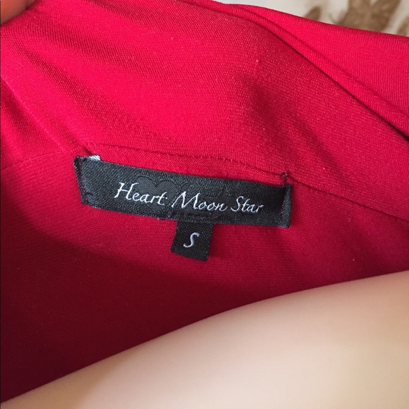 Off the shoulder red top - Picture 8 of 8