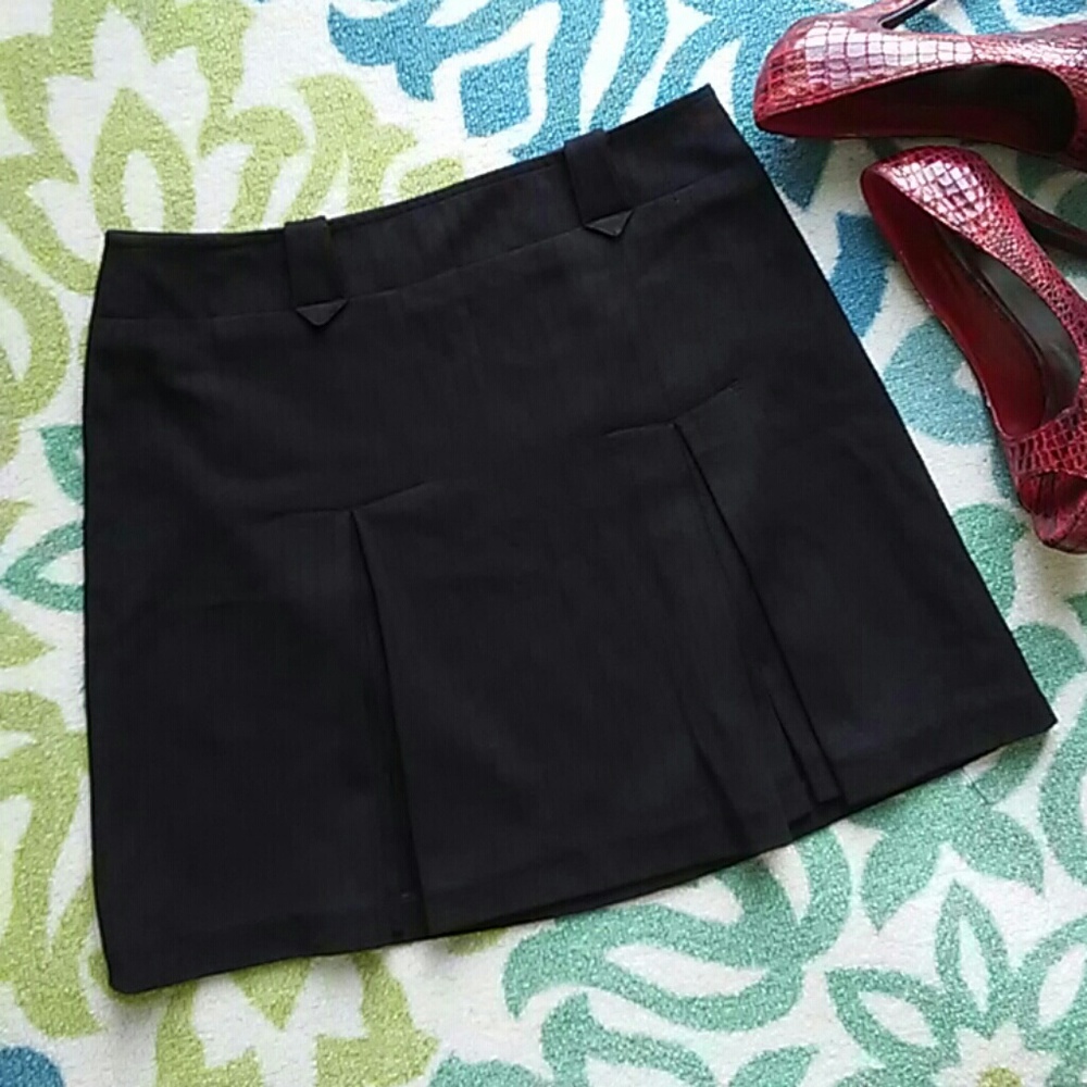 Max Studio Pleated Pinstripe Black Skirt