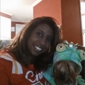 Meet your Posher, Robyn