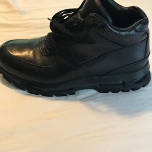 Nike goadome boots men’s size 12