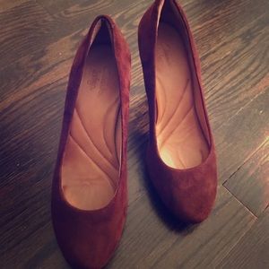 Clark’s Burgundy Heels