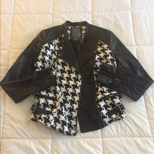 ❓GUESS❓ Vegan Leather Jacket