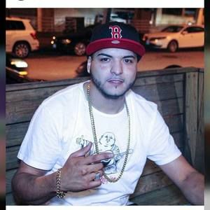 Meet your Posher, Moyo