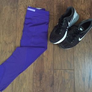 Lululemon Inspire Crops