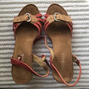 Aerosoles  coral wedge heel