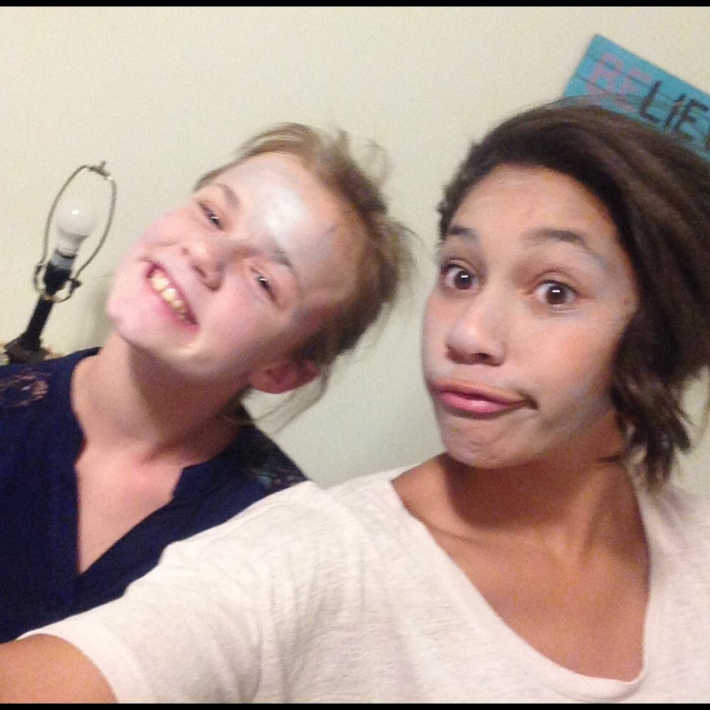 Meet your Posher, Carmen