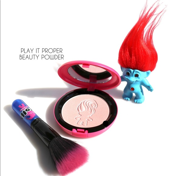 MAC Cosmetics Other - MAC Cosmetics LE Beauty Powder in Play it Proper