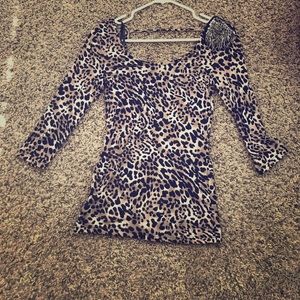 Leopard top
