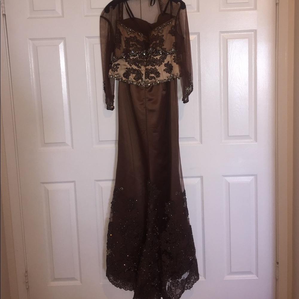 Montage Boutique Gown