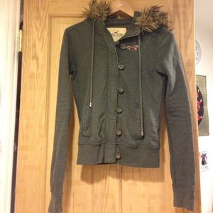 Hollister hoodie with faux fur on hood. Size XS