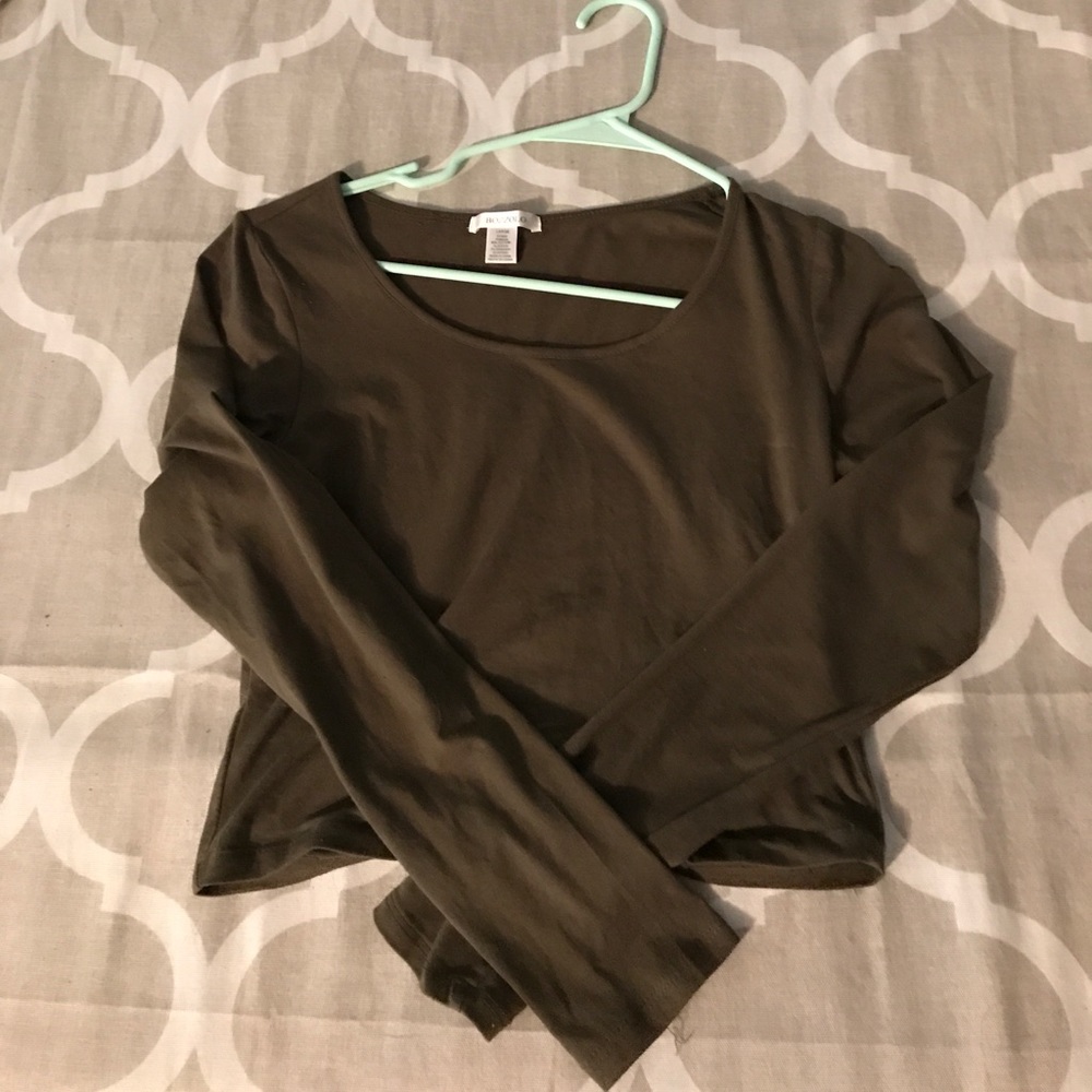 Long sleeve crop top