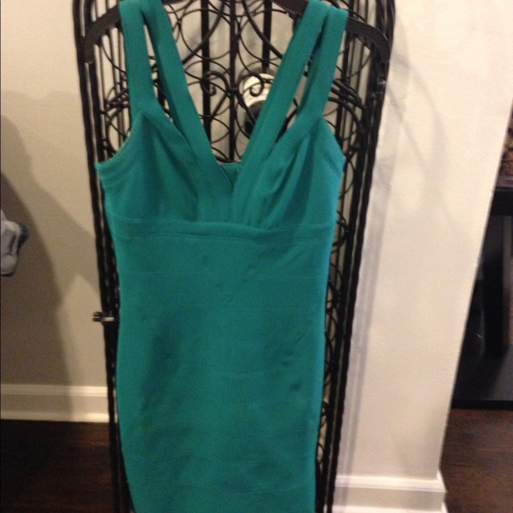 Green body con Walter baker dress!