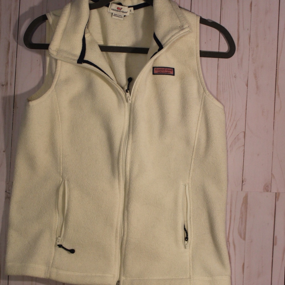 Vineyard Vines small vest