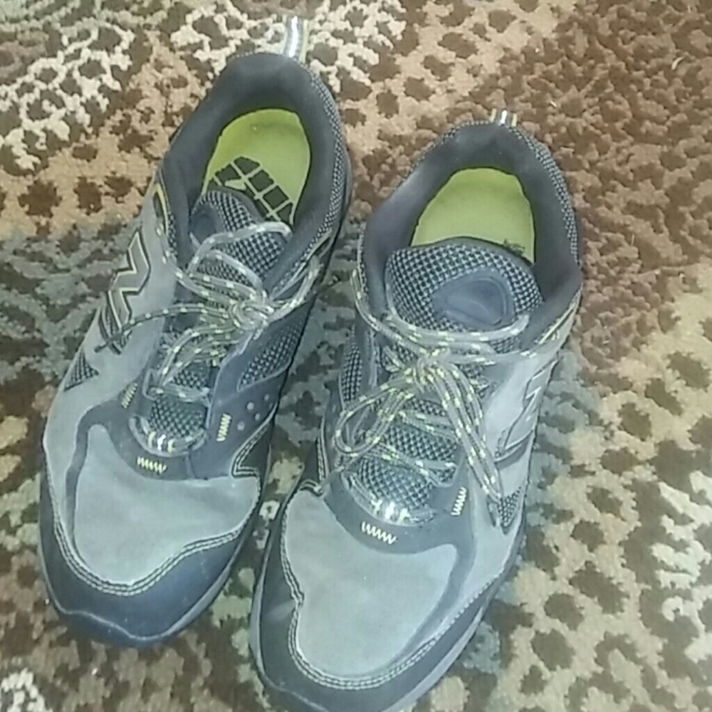 New balance shoes
