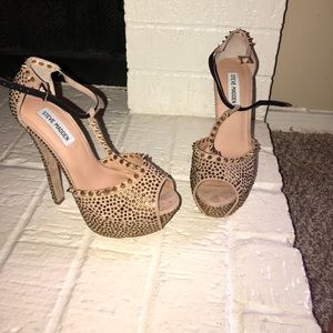 Steve Madden Gold Spike Heels