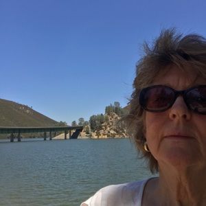 Meet your Posher, Jeanette