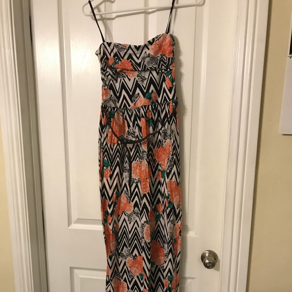 Women’s maxi dress