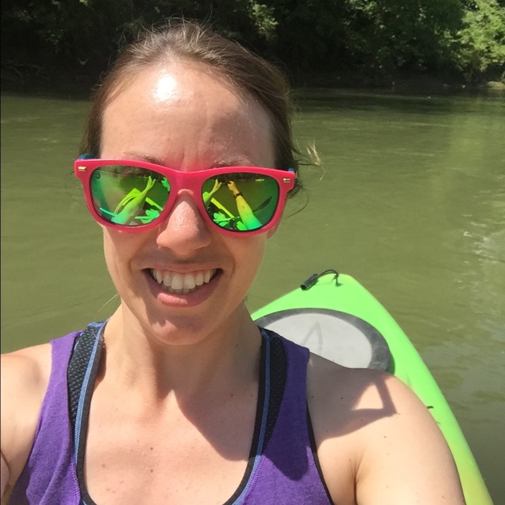 Meet your Posher, Melissa