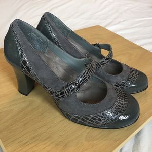 Aerosoles Mary Jane heels