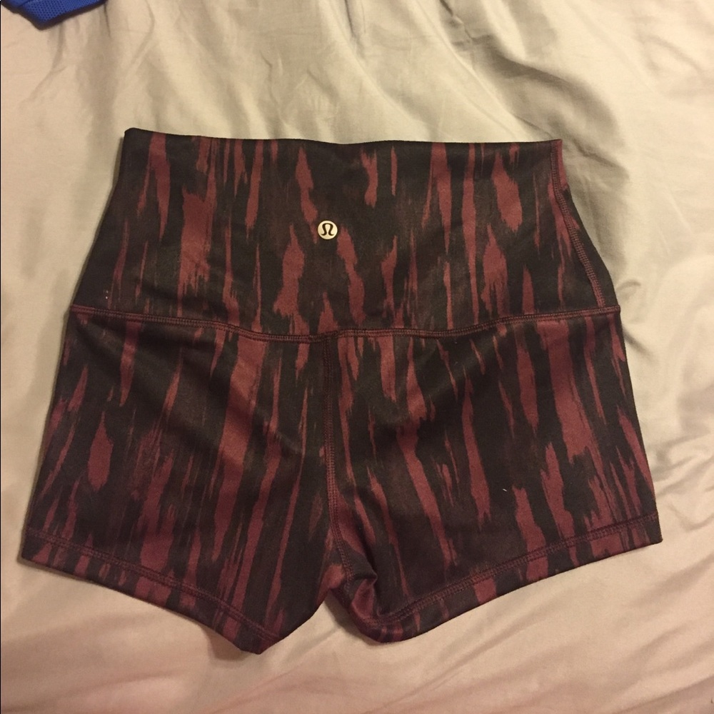 Lululemon boogie shorts