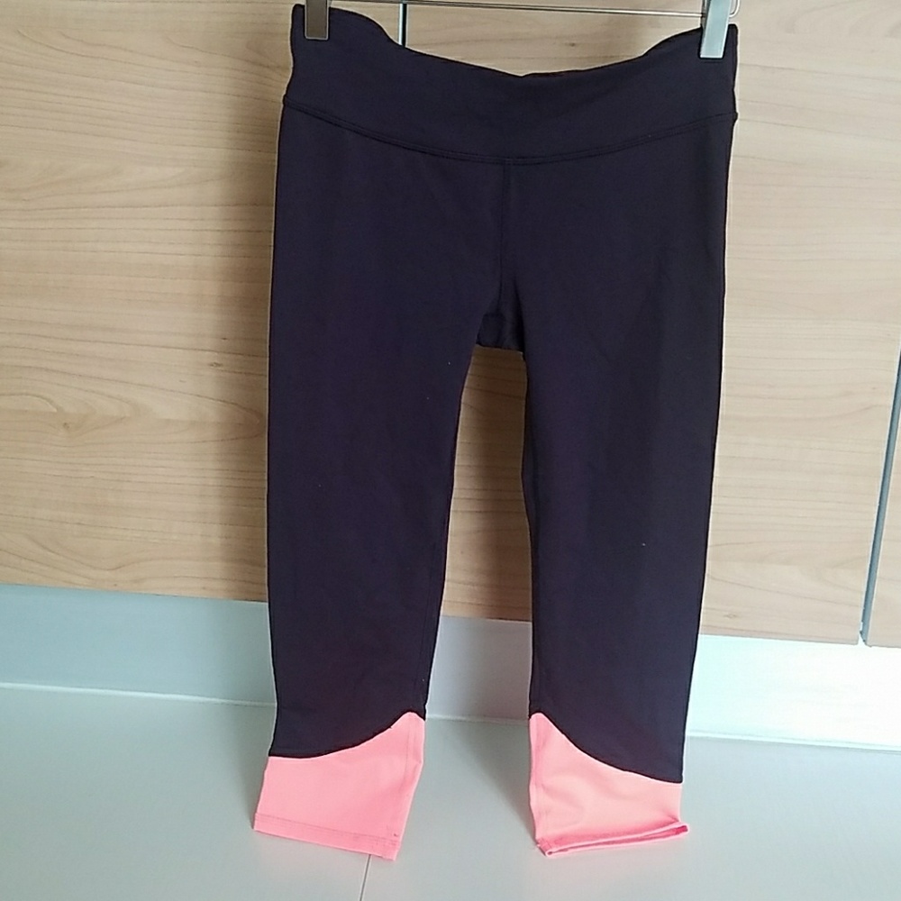 *LAST CHANCE* Gap workout capris dark purple and neon coral