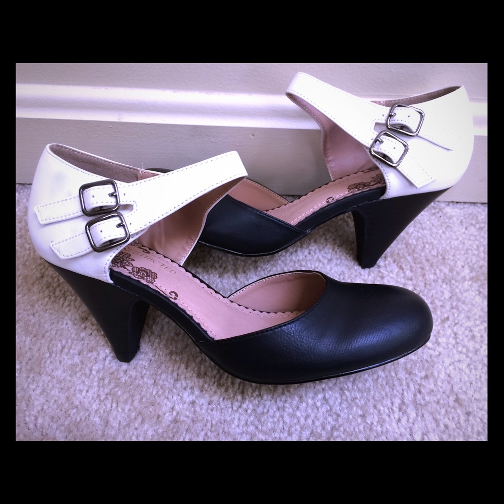 Restricted Pumps
