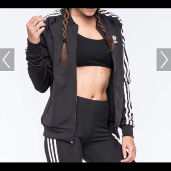 Adidas superstar jacket size L - Picture 3 of 8