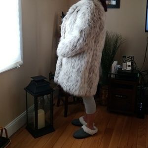 White/grey faux fur coat