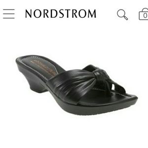 Donald J. Pliner "Con" Leather Platform Wedge Sand