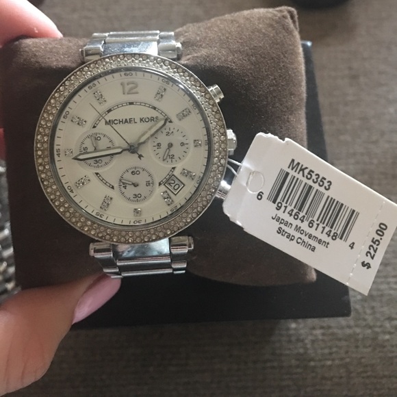 Michael Kors silver Parker - Picture 1 of 2