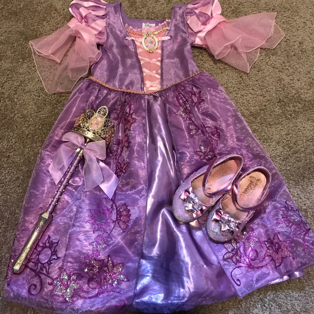 Disney rapunzel costume