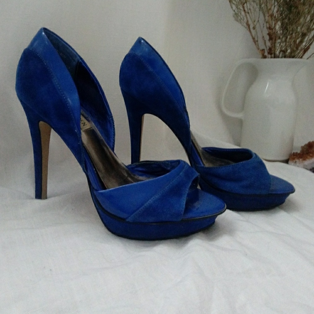Blue suede steve madden heels